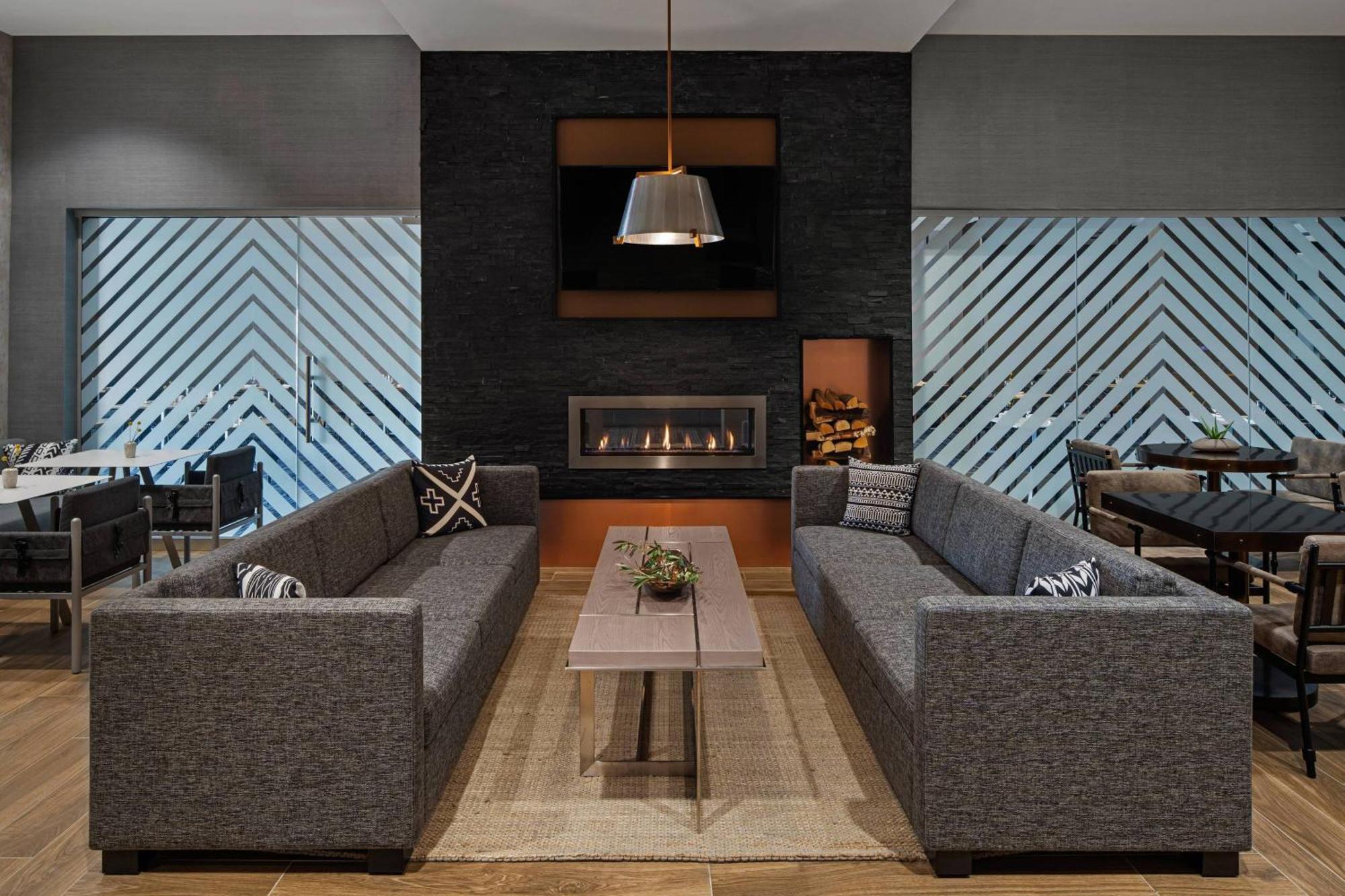 Marriott Phoenix צ'נדלר מראה חיצוני תמונה